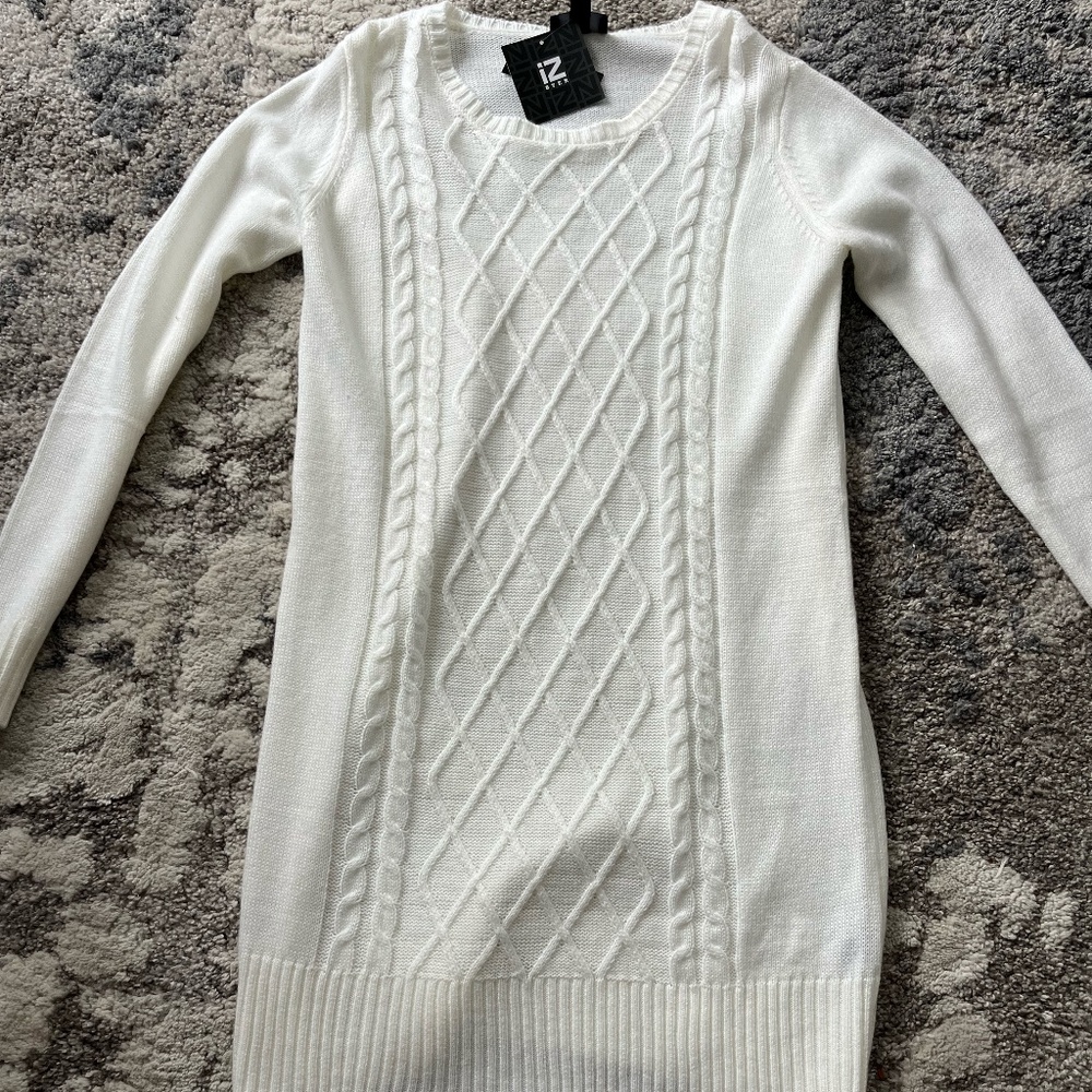 Off-white knit dress